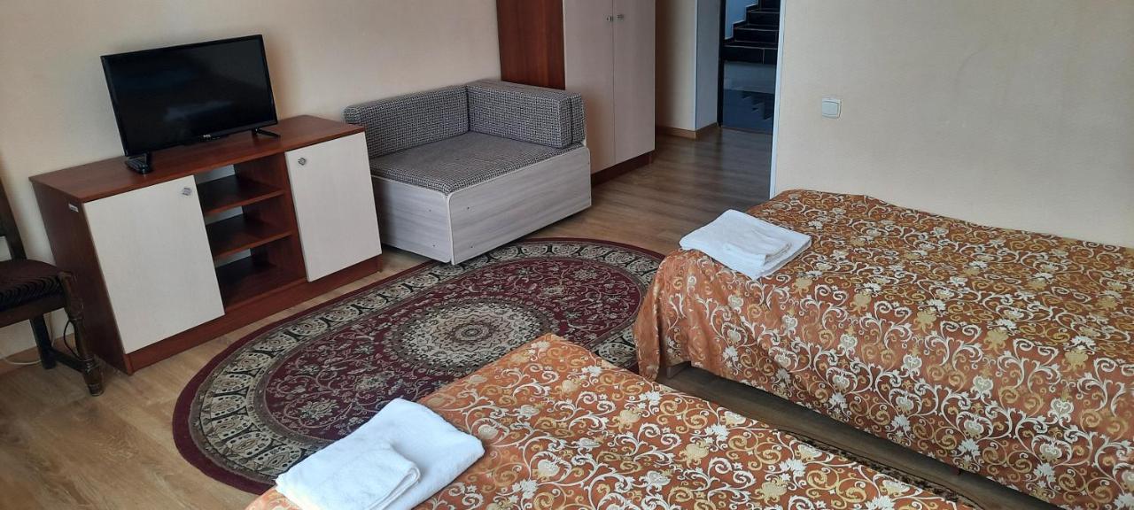 Hotel Nurlytau Borovoe Buitenkant foto