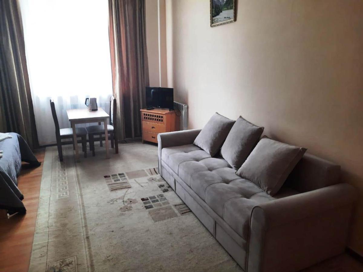 Hotel Nurlytau Borovoe Buitenkant foto