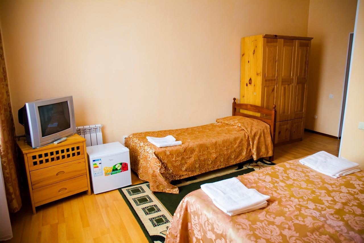 Hotel Nurlytau Borovoe Buitenkant foto