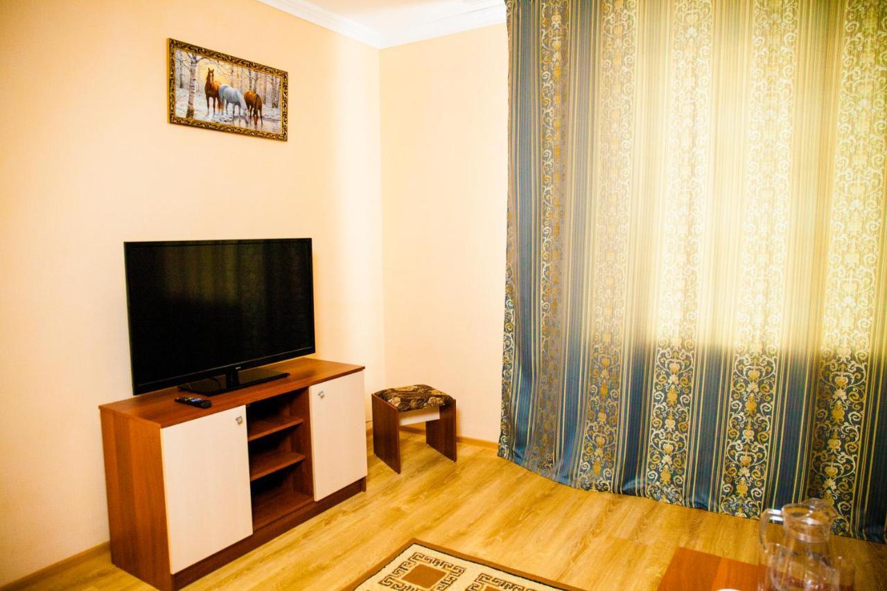 Hotel Nurlytau Borovoe Buitenkant foto